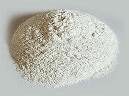 復合肥用膨潤土